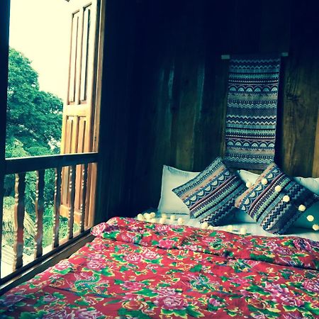 Ma Pi Leng Homestay Lang Xao Vang Exteriör bild